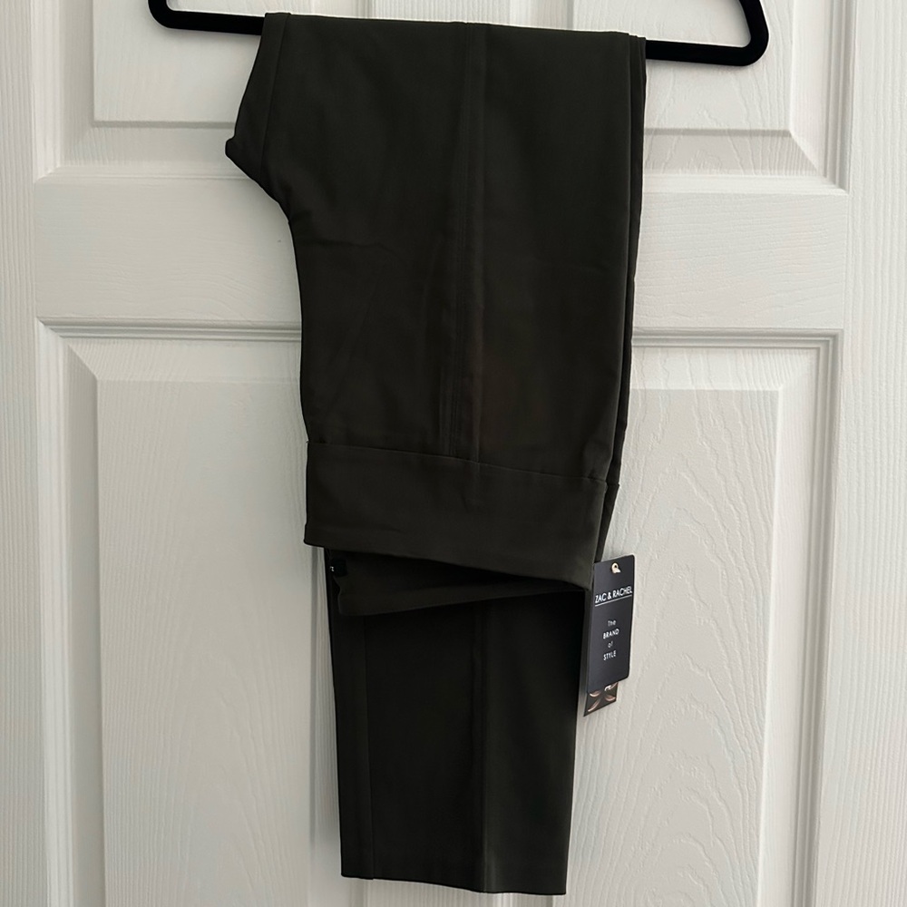 CLOSET CLOSING - OFFERS WELCOME! Women’s Olive Green Pants